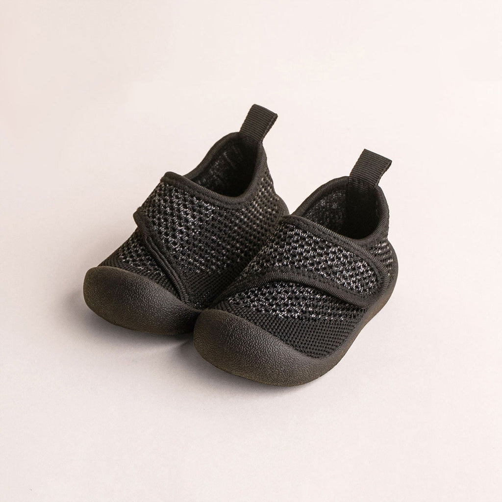 Duckies Velcro Black