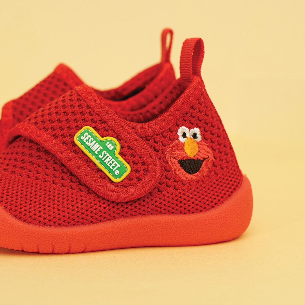 Duckies Velcro Elmo Red