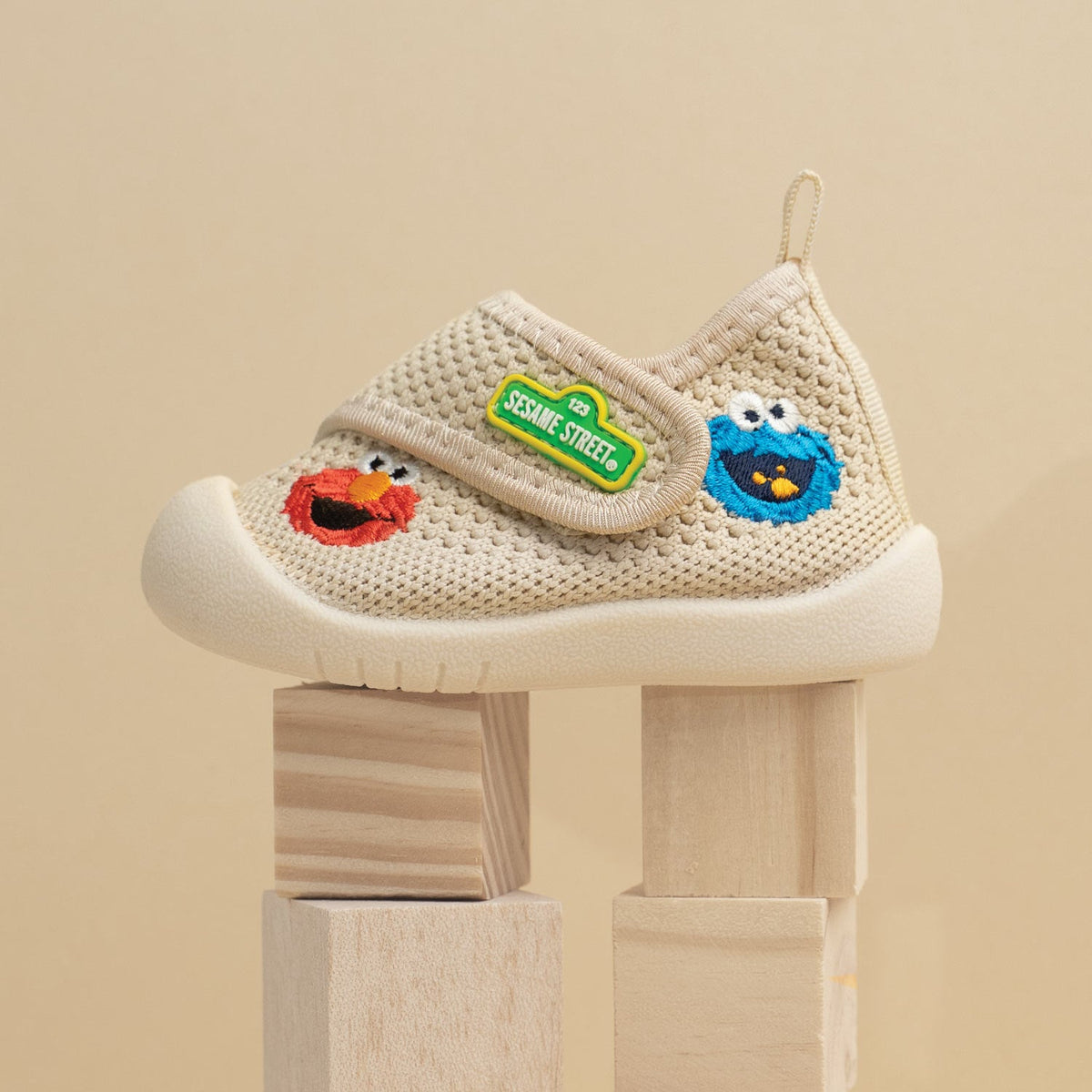 Duckies Velcro Sesame St Friends