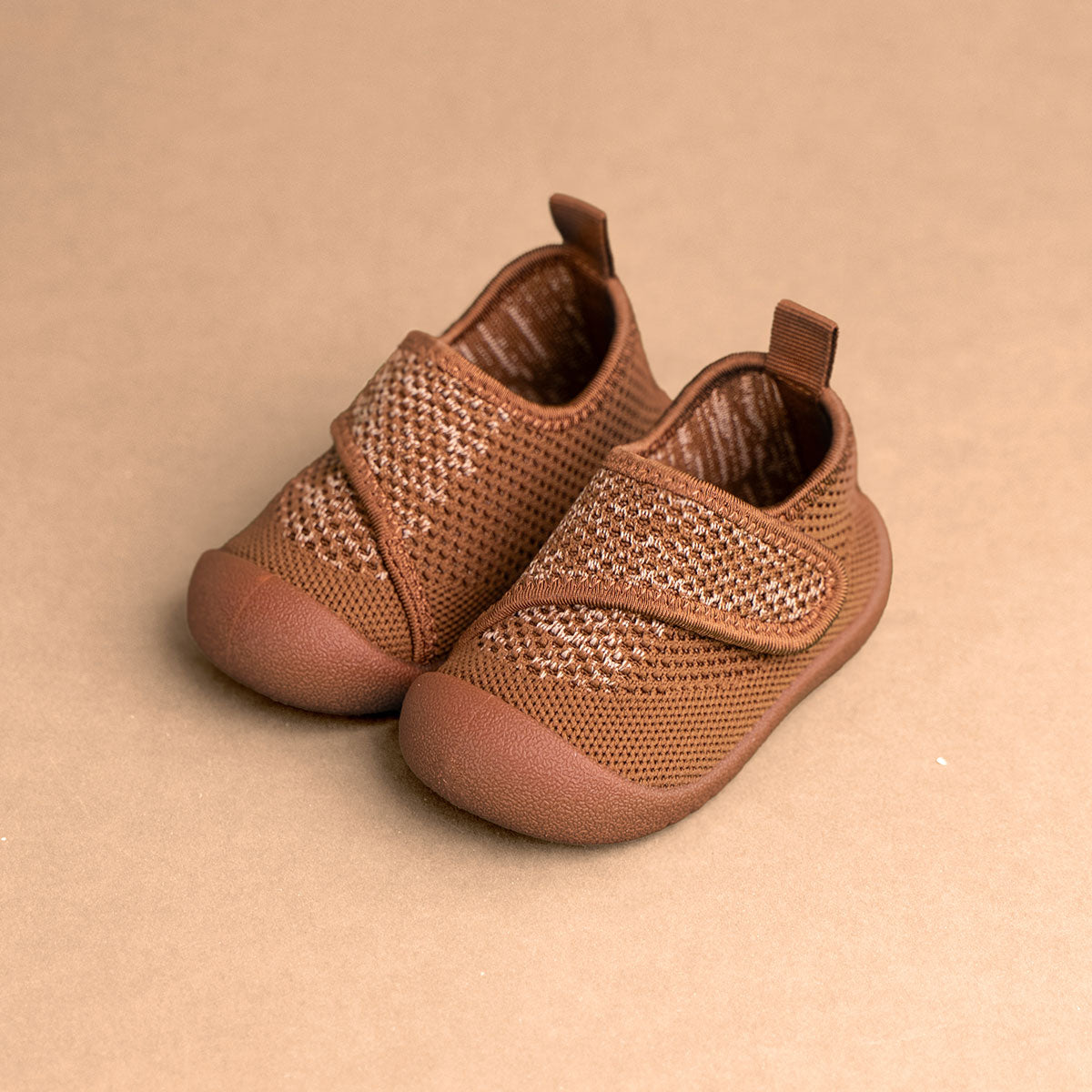 Duckies Velcro Walnut
