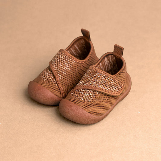 Duckies Velcro Walnut